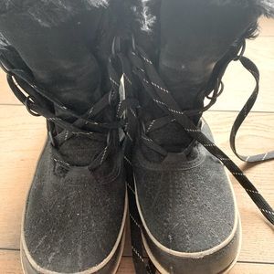 Sorel Boots size 9
